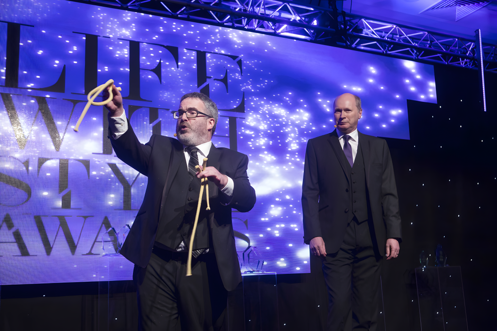 20150618_awards_007_upscayl_4x_realesrgan-x4plus